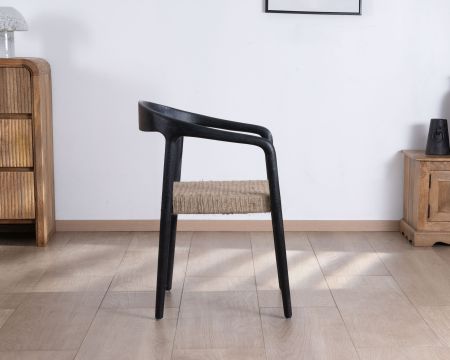 Chaise design en bois noir et assise jute tressée "Vogue"