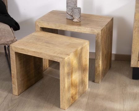 Duo de tables d'appoints gigognes en manguier lignes épurées "Manoha"