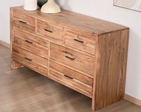 Grande commode 7 tiroirs "Conoa" en acacia avec façades cannelées