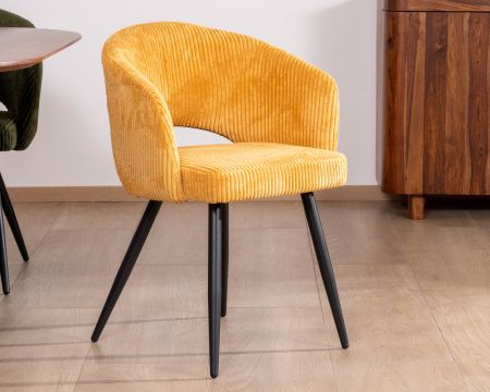 Lot de 2 chaises de repas en velours jaune et pieds métal noir "Sonate"