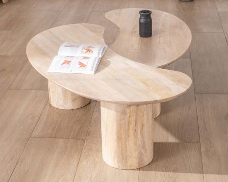 Duo de tables basses design épuré en manguier "Jappy" forme haricot